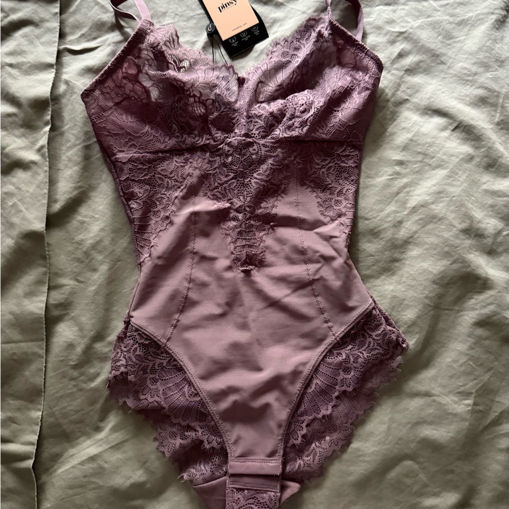 Pinsy Lace Shapewear Bodysuit in Mauve - Picture 2 of 2